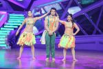 Asha, Rithvik and Rashmi Desai performing on Nach Baliye-6 Sat Sun @ 9pm on STAR Plus